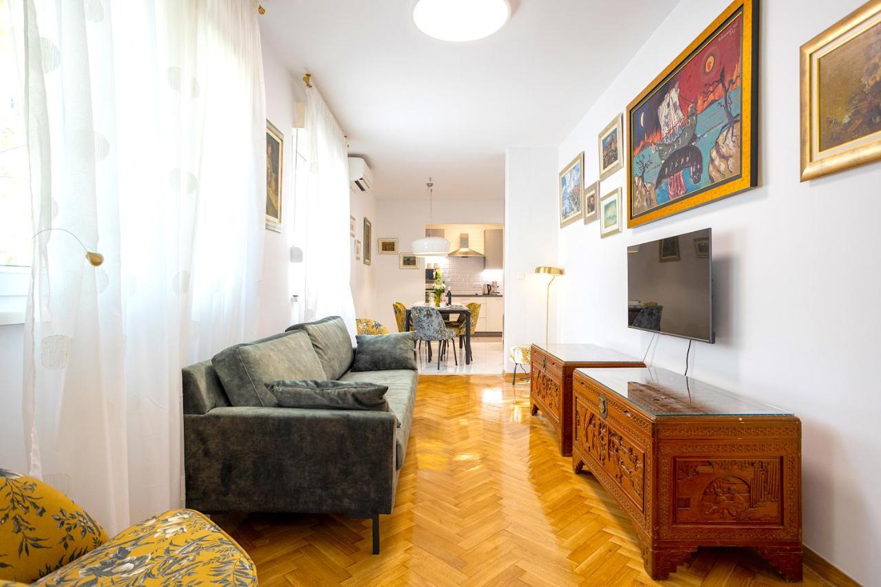 Appartement Lux Tony @ 10 Min Znjan